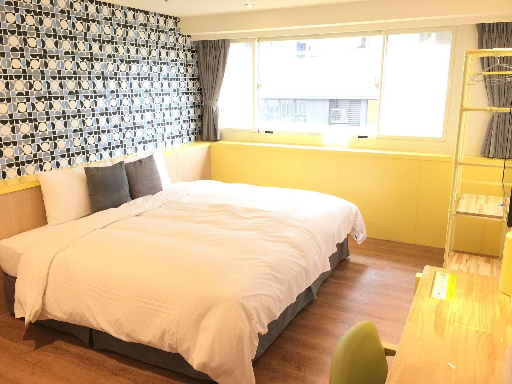 Click Hotel - Ximending Branch Taipéi Exterior foto
